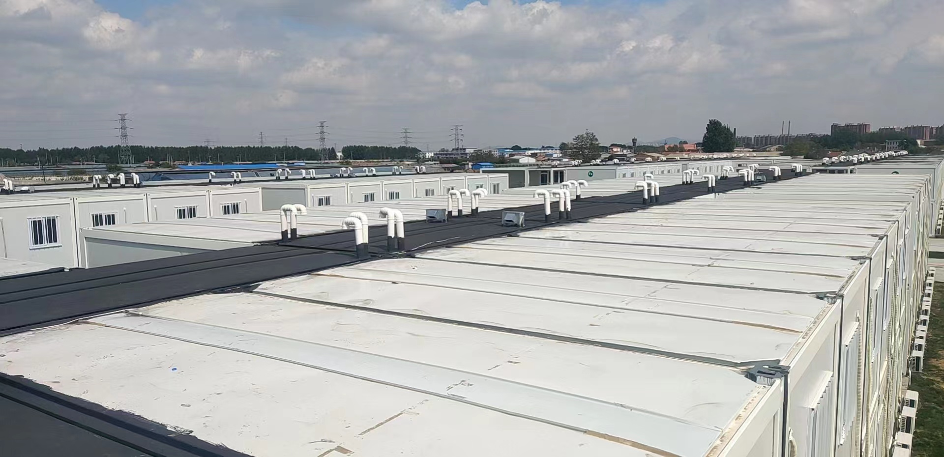 眾志成城，共同抗疫！廣恒防水馳援遼陽方艙醫(yī)院項(xiàng)目。